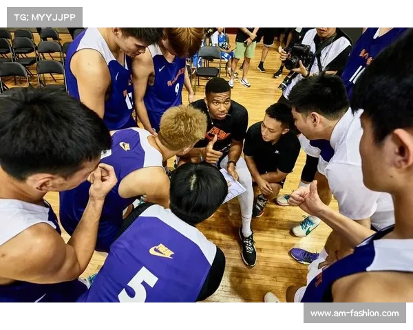 字母哥篮球成就与国籍背景分析 探讨其双重文化身份对职业生涯的影响