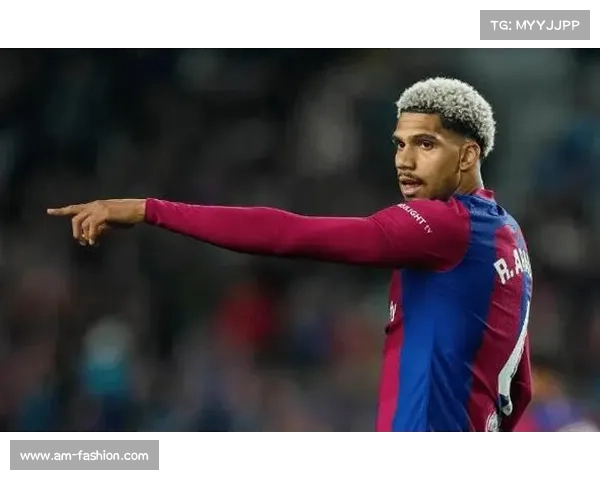 弗里克确认阿劳霍状态良好队医批准出战 拉菲尼亚周日回归首发